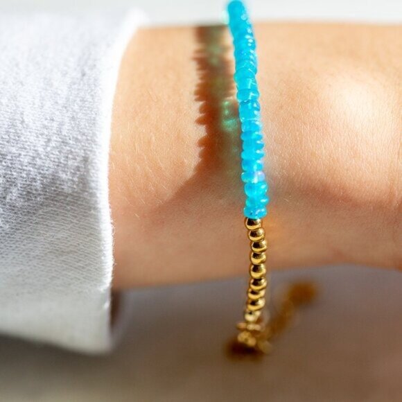 Blue Fire Opal Beaded Bracelet Gold Chain Waterproof Ethiopian Opal Bracelet - Picture 11 of 12